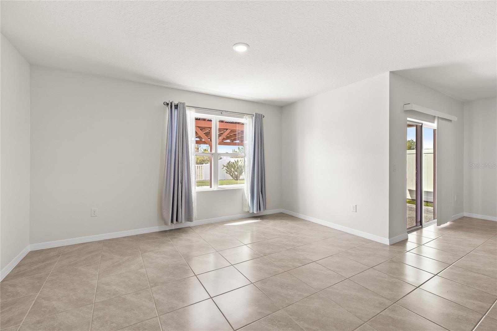 1454 RIVERBOAT DR, KISSIMMEE, FL, 34744