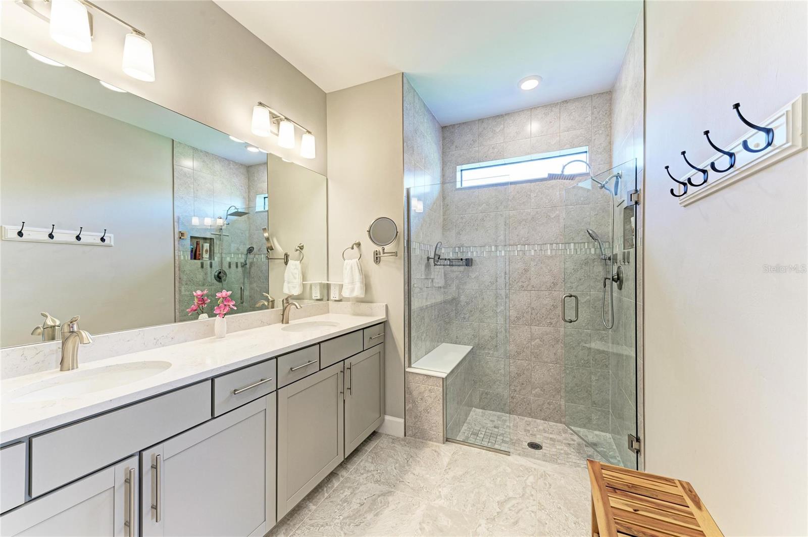 7575 SUMMERLAND CV, LAKEWOOD RANCH, FL, 34202