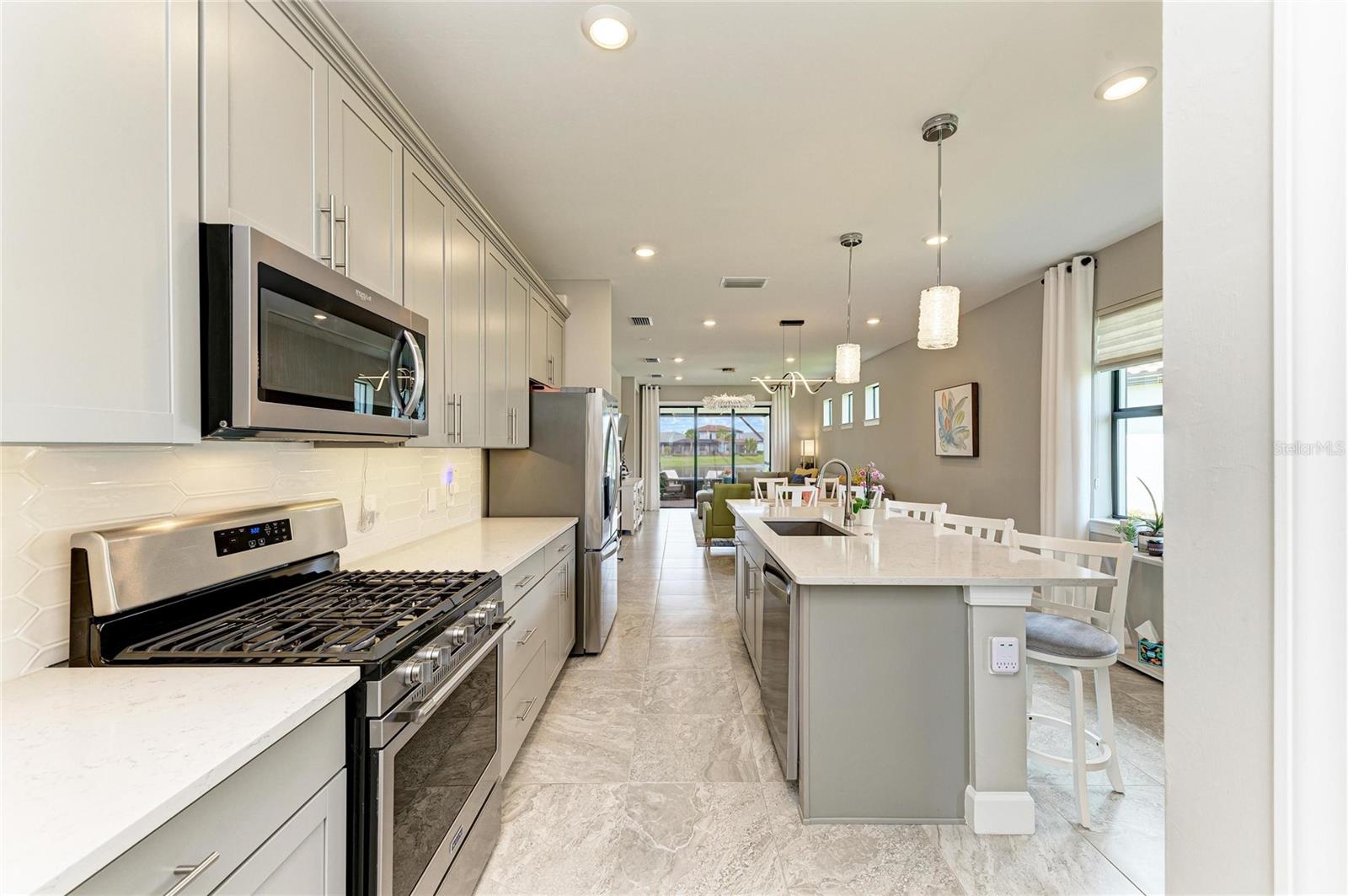 7575 SUMMERLAND CV, LAKEWOOD RANCH, FL, 34202