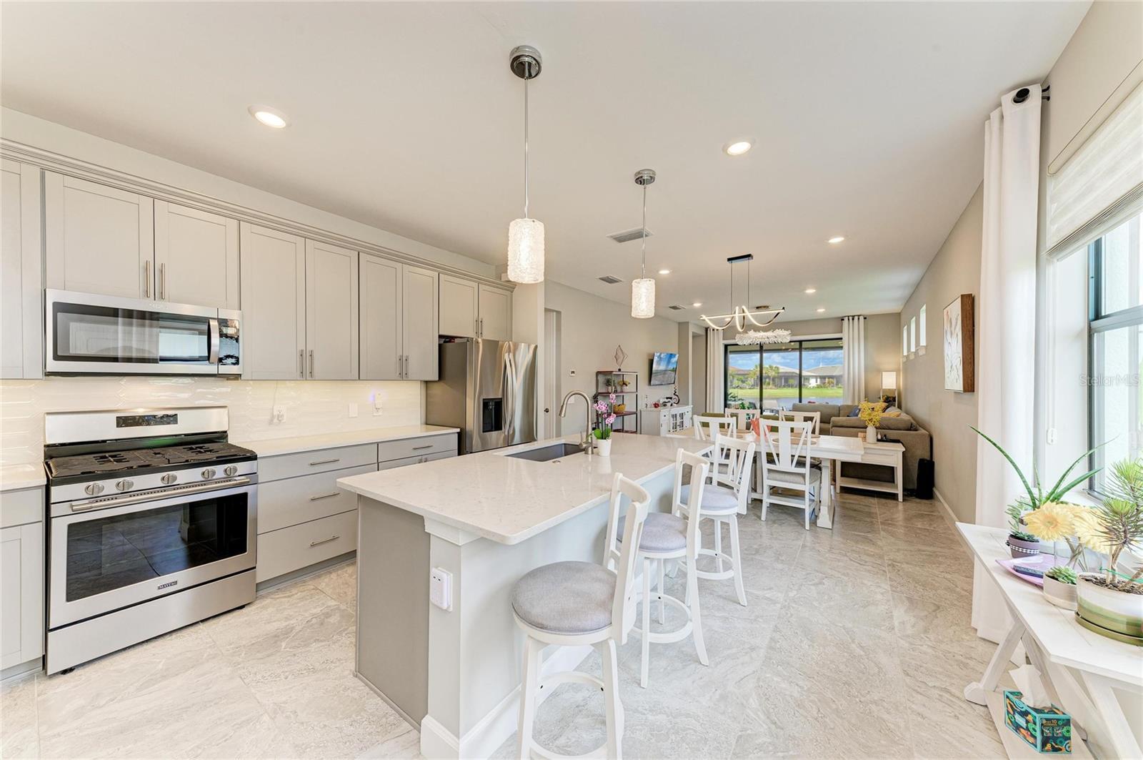 7575 SUMMERLAND CV, LAKEWOOD RANCH, FL, 34202