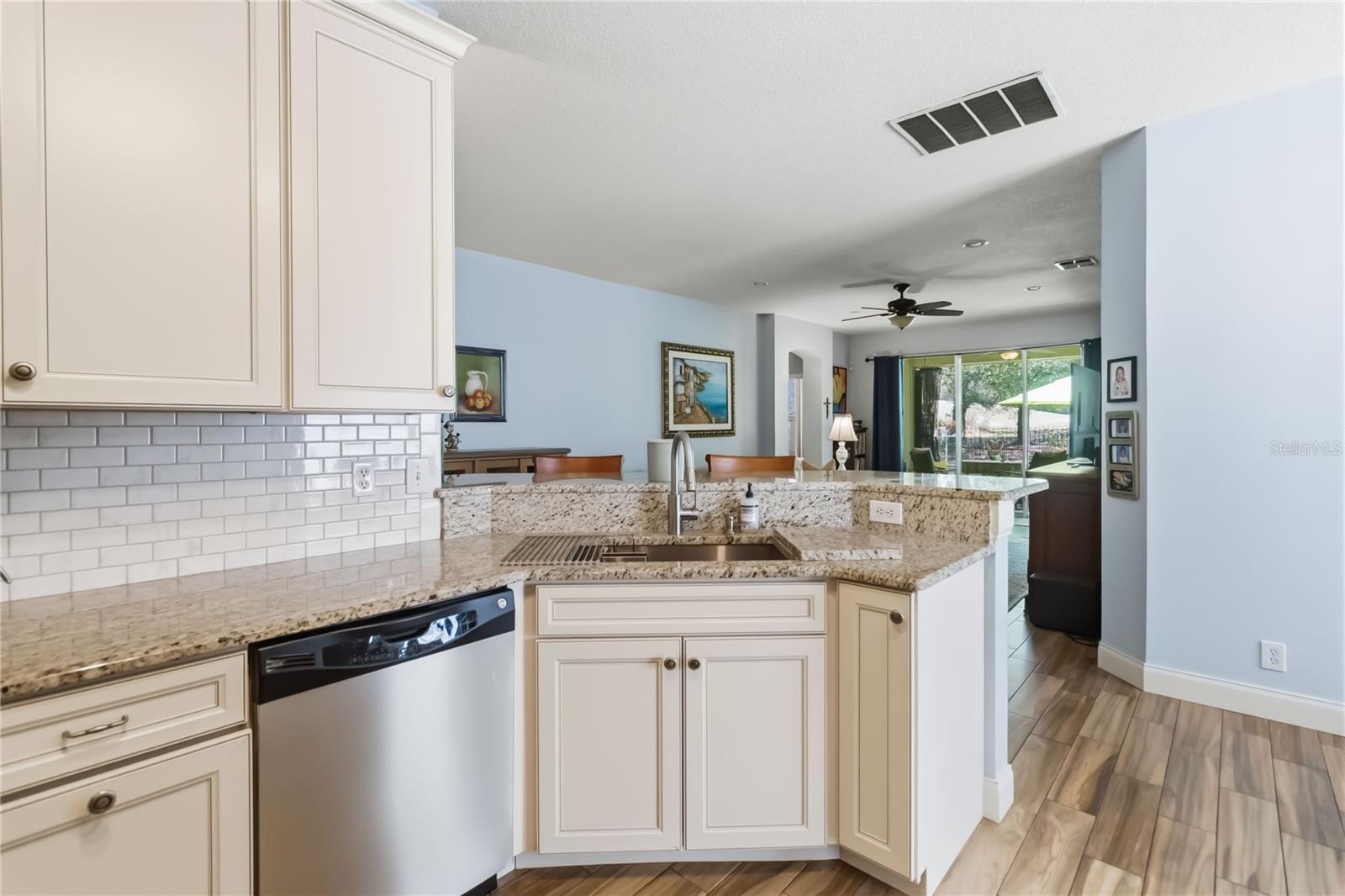 439 VICTORIA HILLS DR, DELAND, FL, 32724