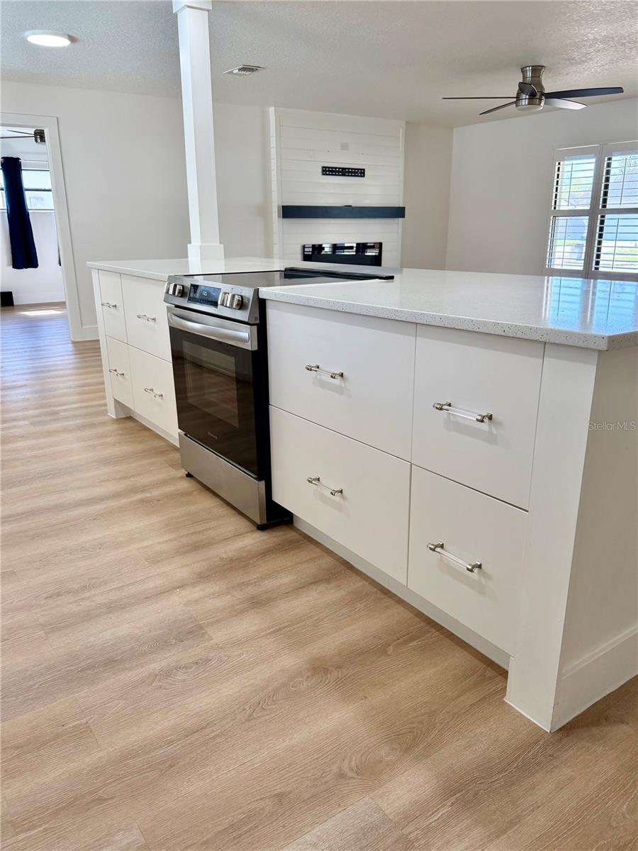 1325 MOLLIE RD, DAYTONA BEACH, FL, 32114