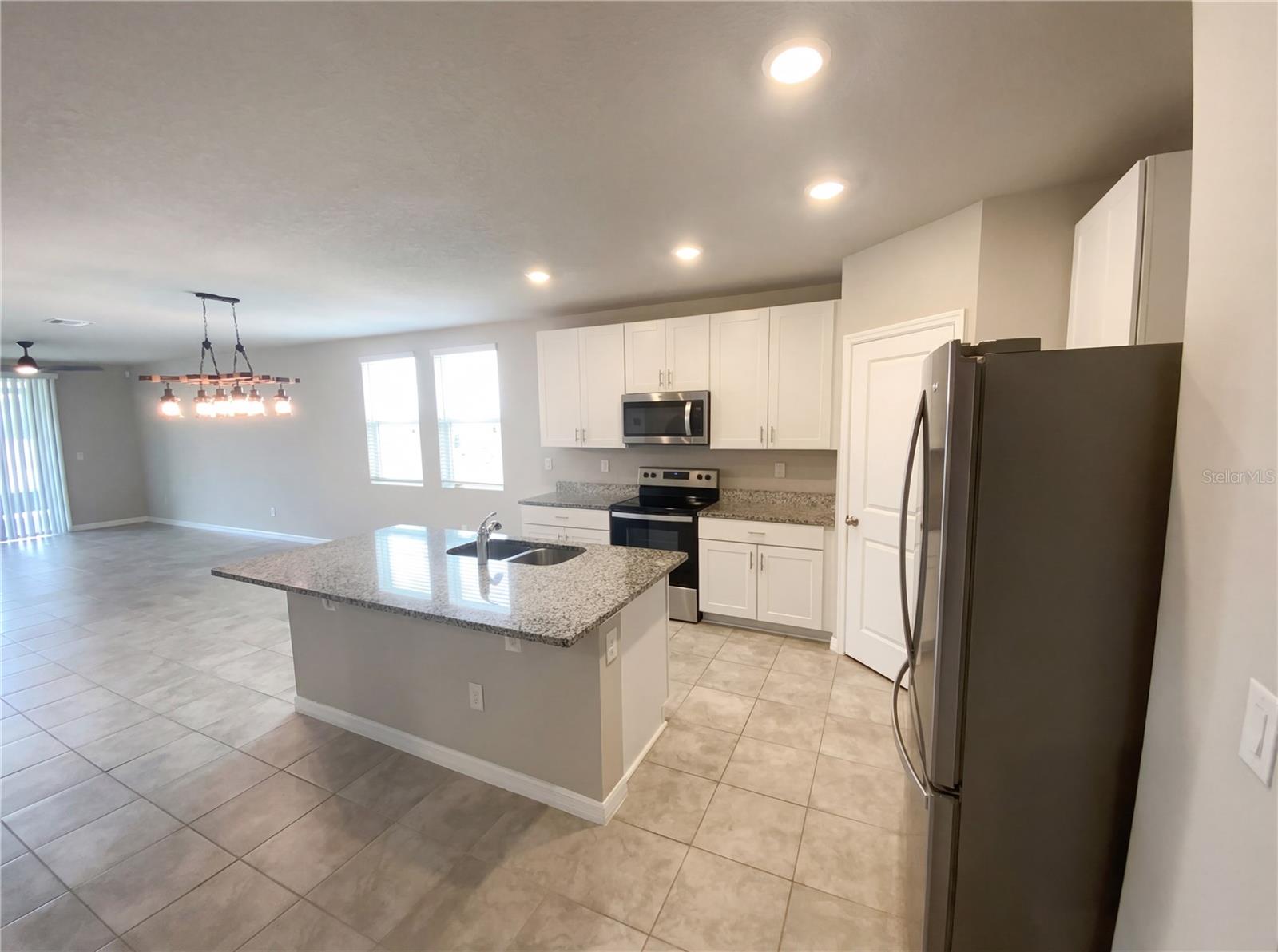 3082 FORREST PLUM CT, ZEPHYRHILLS, FL, 33540