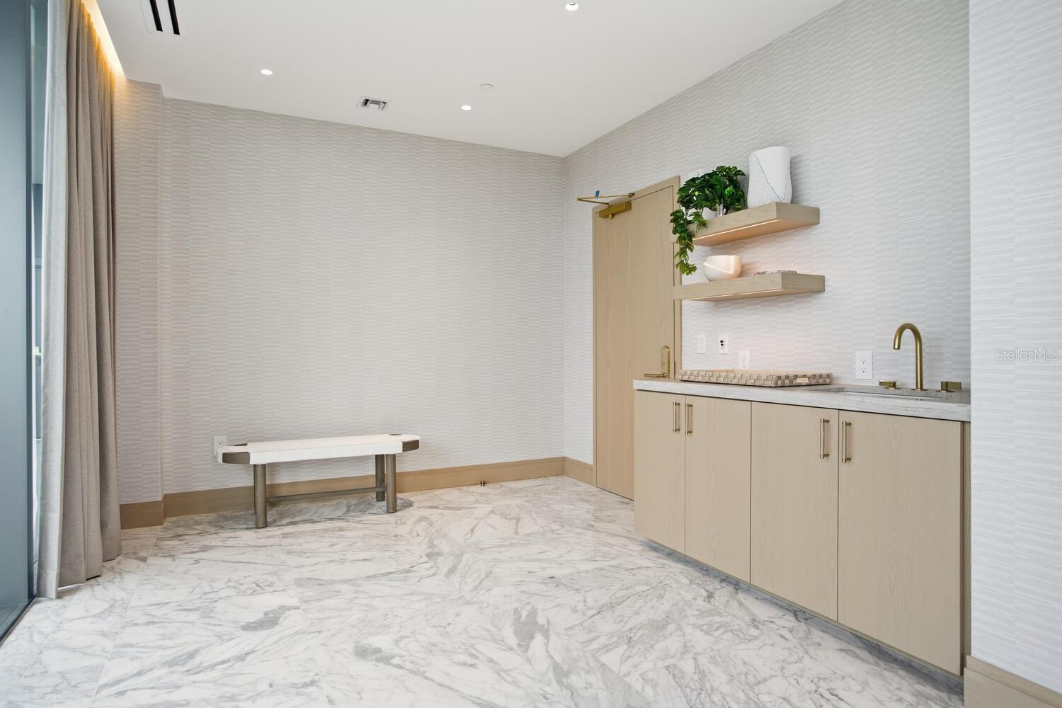 3015 S YSABELLA AVE #1101, TAMPA, FL, 33629