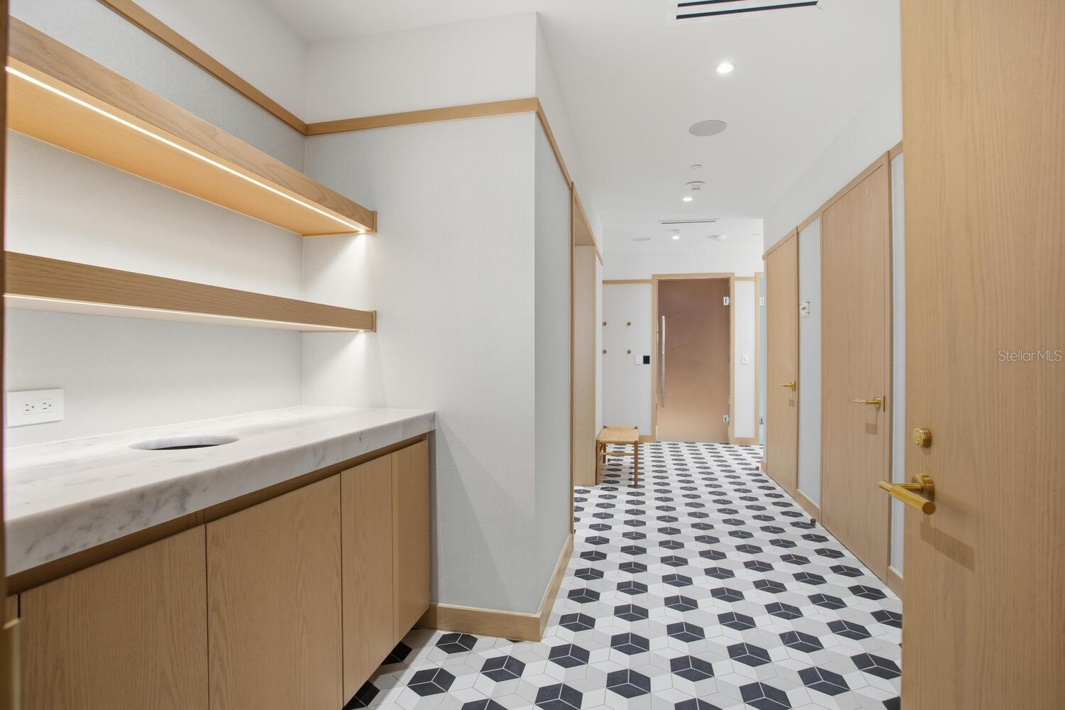 3015 S YSABELLA AVE #1101, TAMPA, FL, 33629