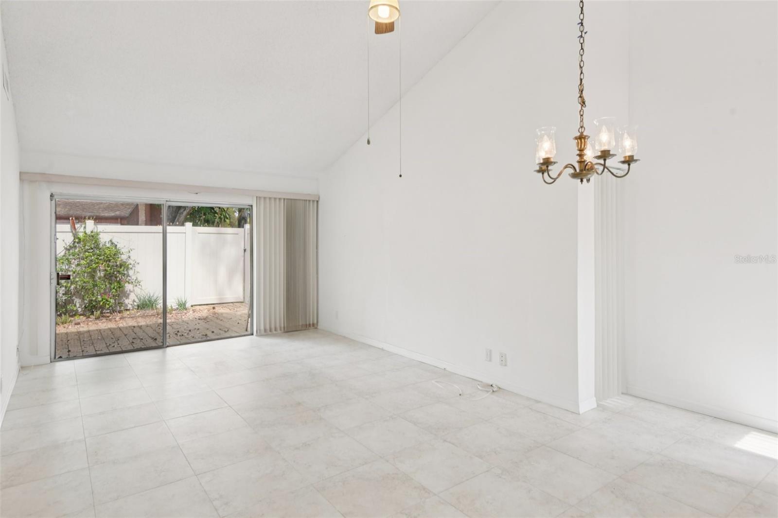 2064 SUNSET POINT RD #71, CLEARWATER, FL, 33765