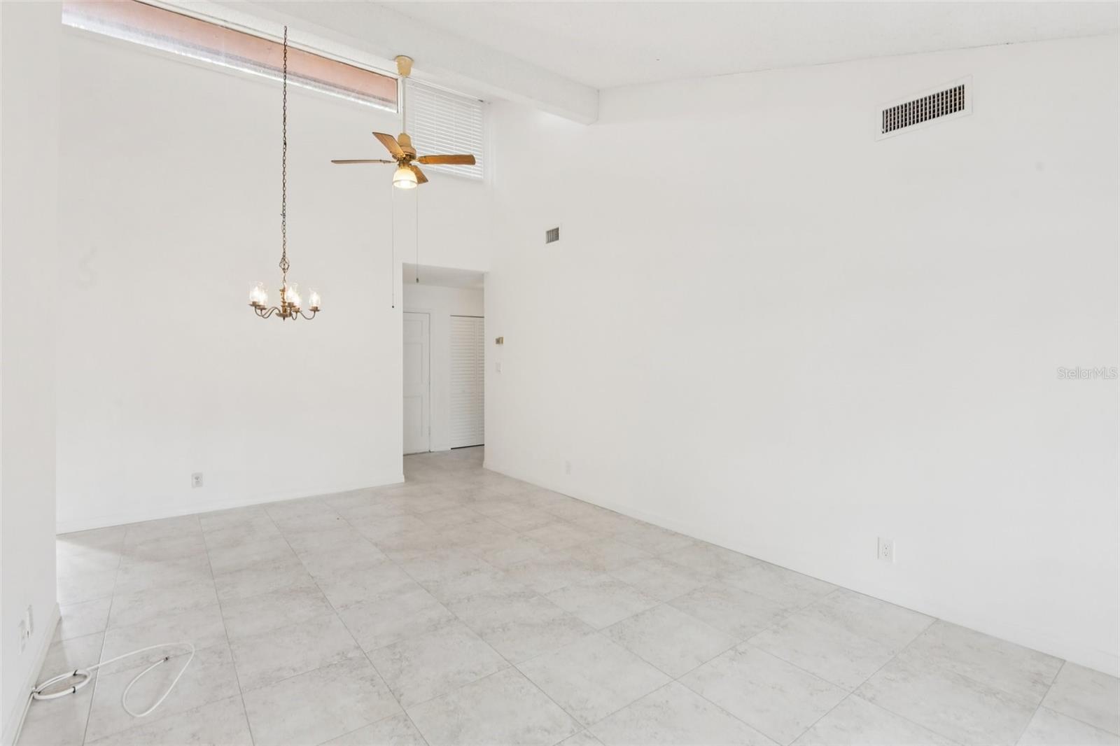 2064 SUNSET POINT RD #71, CLEARWATER, FL, 33765