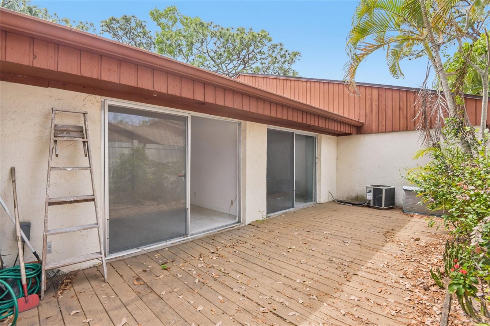 2064 SUNSET POINT RD #71, CLEARWATER, FL, 33765