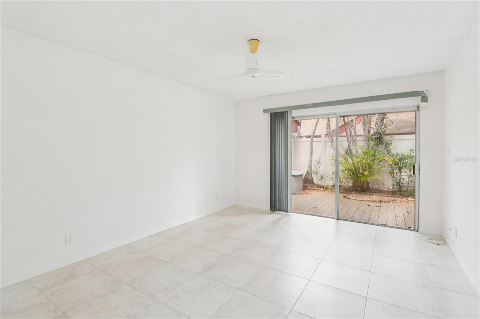 2064 SUNSET POINT RD #71, CLEARWATER, FL, 33765