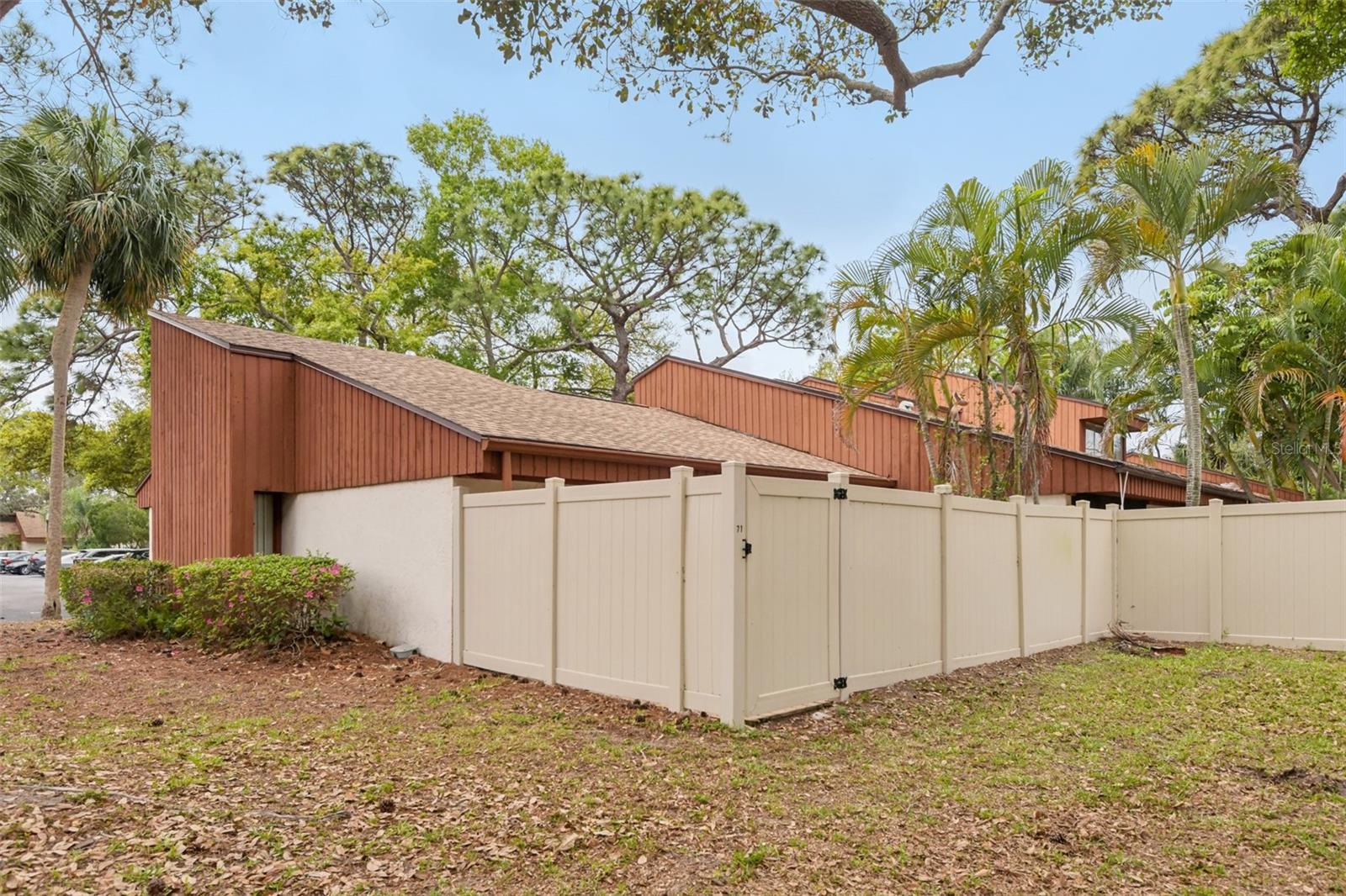 2064 SUNSET POINT RD #71, CLEARWATER, FL, 33765