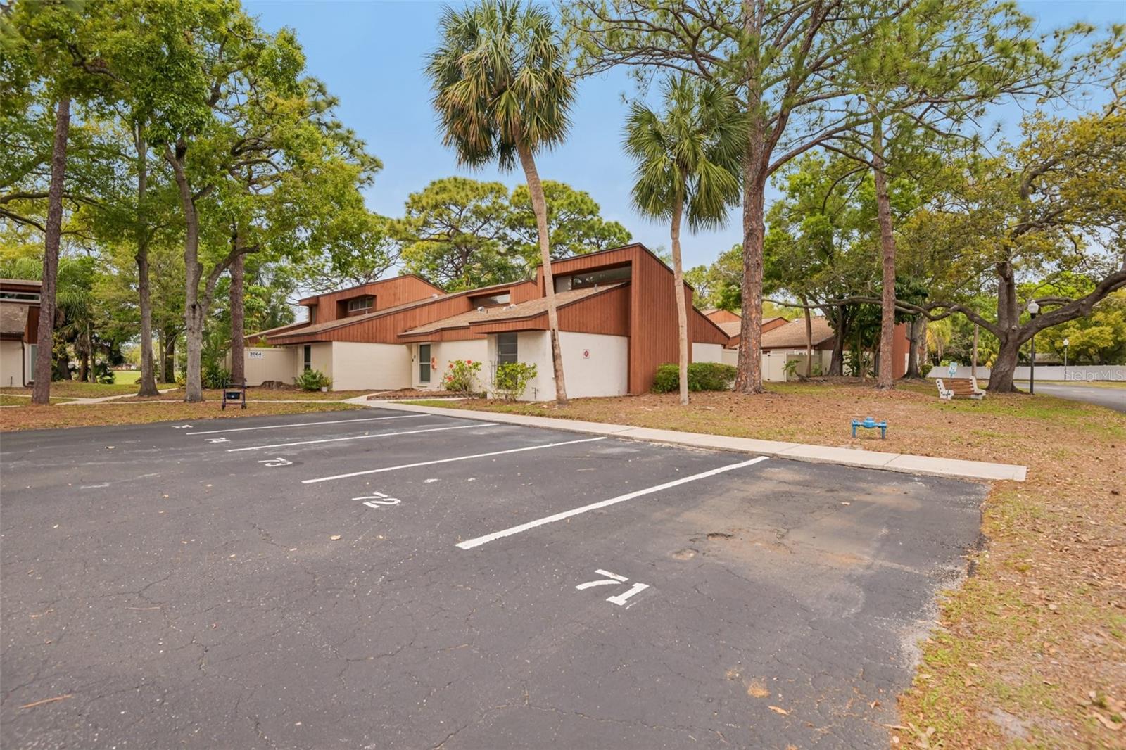 2064 SUNSET POINT RD #71, CLEARWATER, FL, 33765