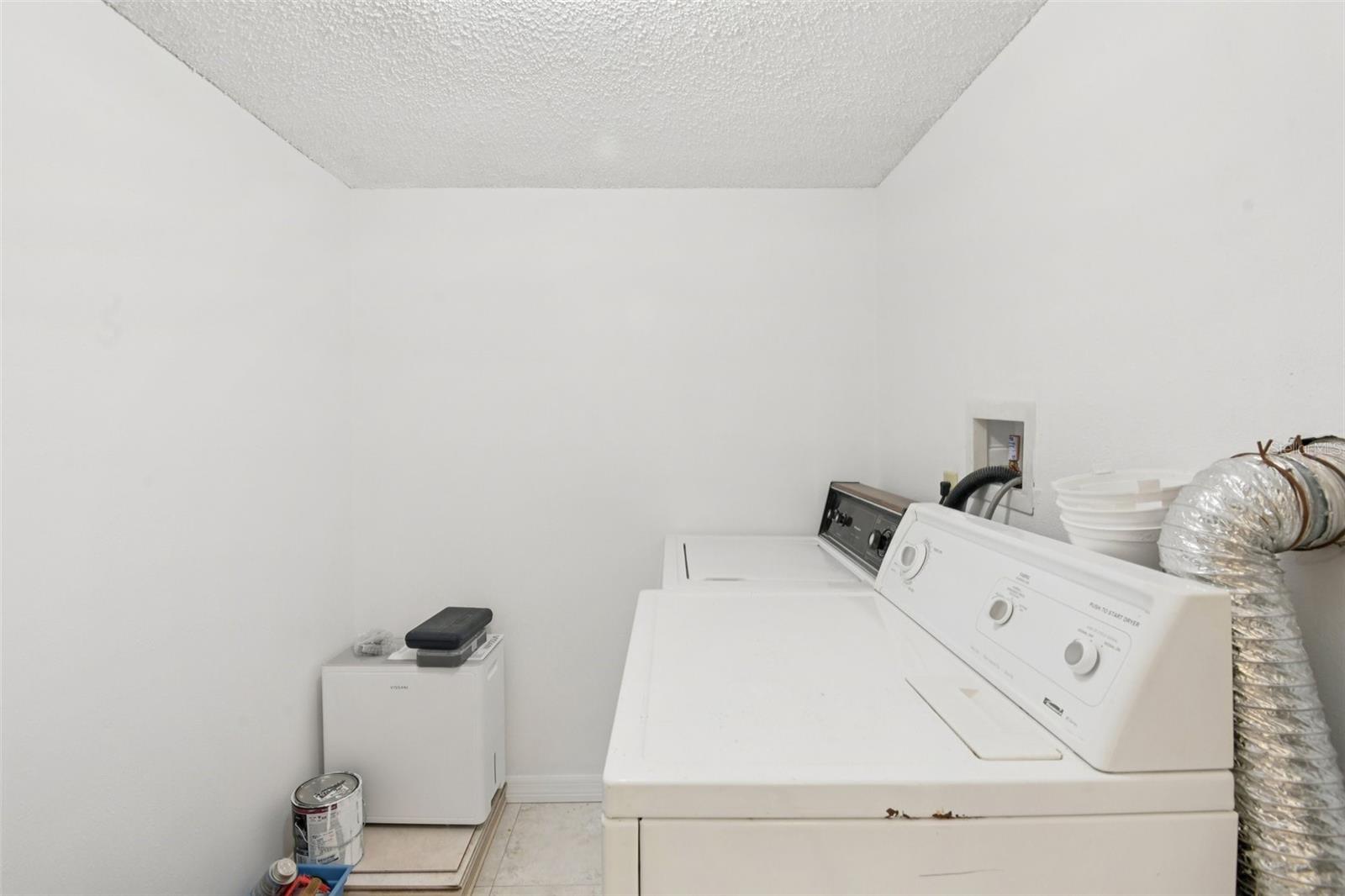 2064 SUNSET POINT RD #71, CLEARWATER, FL, 33765
