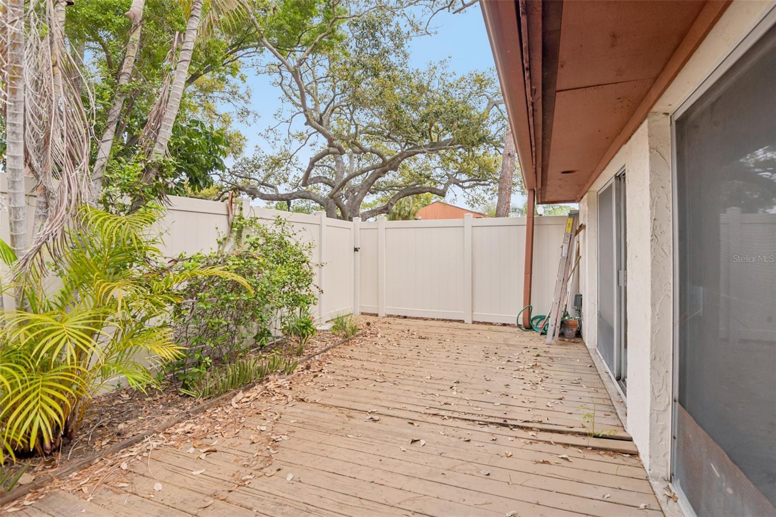 2064 SUNSET POINT RD #71, CLEARWATER, FL, 33765