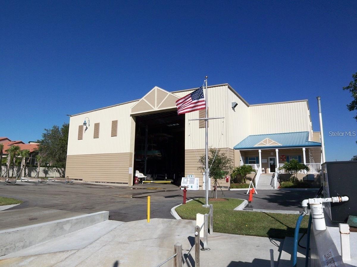 1780 PHILLIPPI SHORES DR #A3-37, SARASOTA, FL, 34231