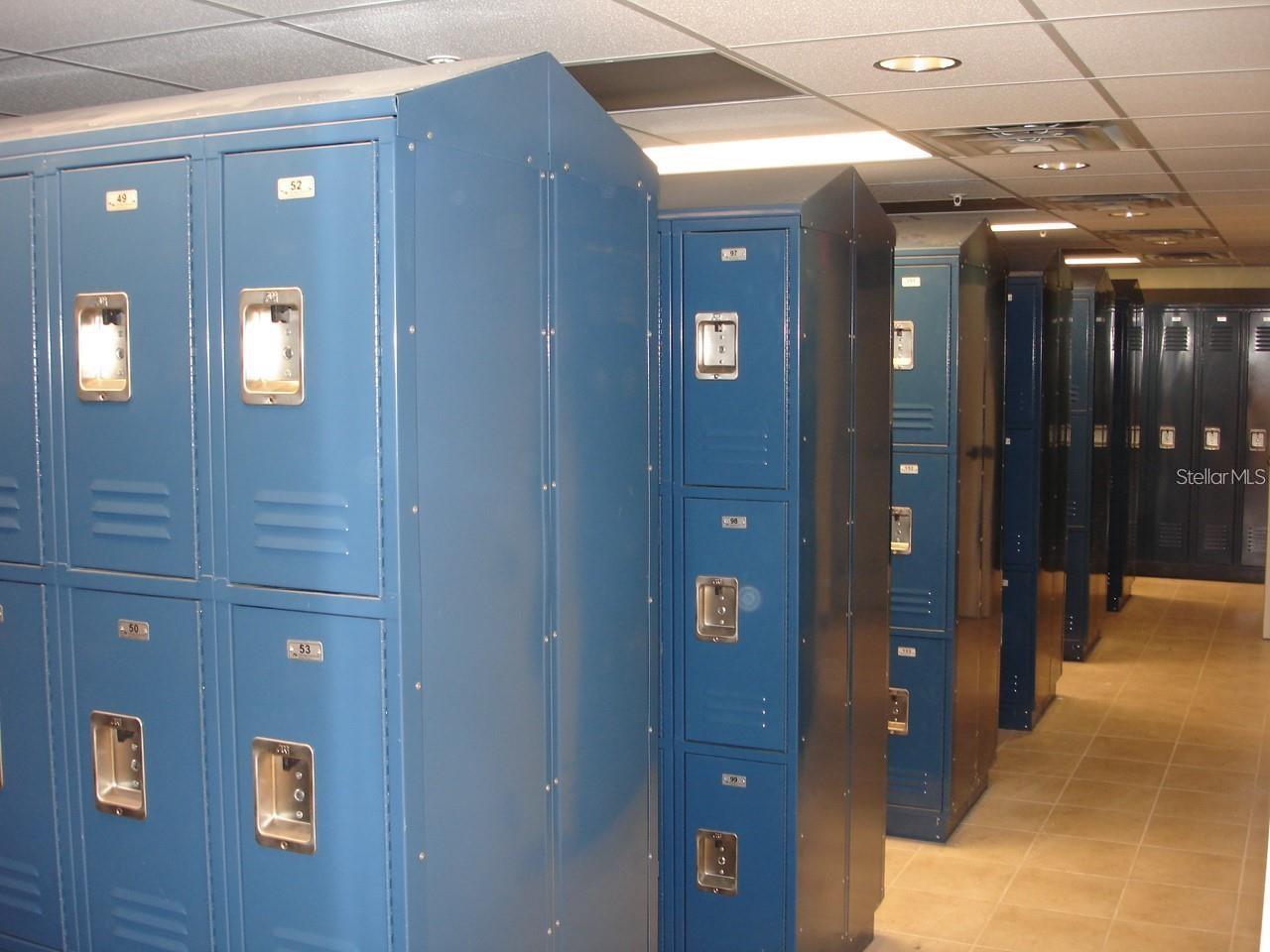 1780 PHILLIPPI SHORES DR #A3-37, SARASOTA, FL, 34231