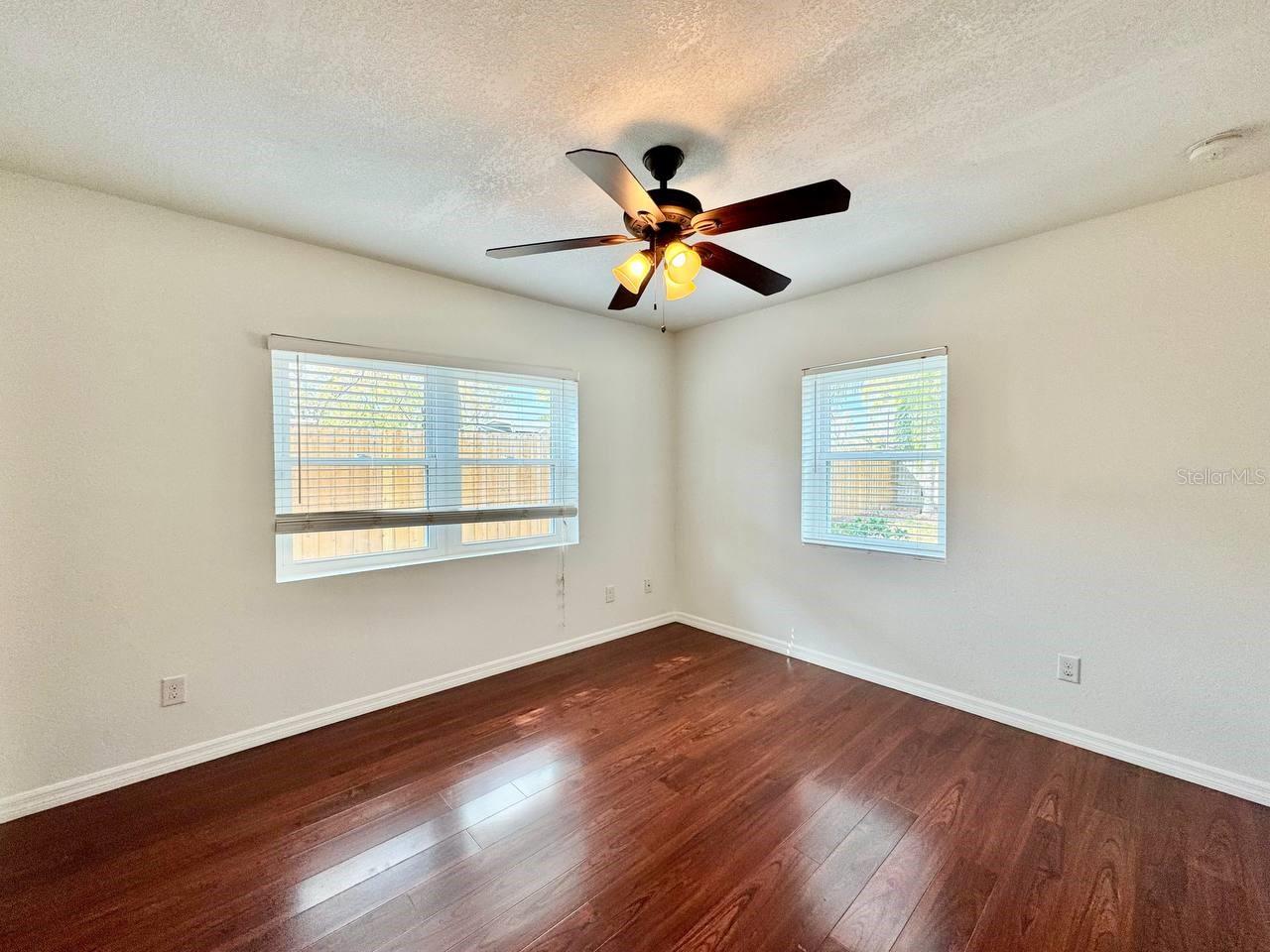 809 W HIAWATHA ST, TAMPA, FL, 33604