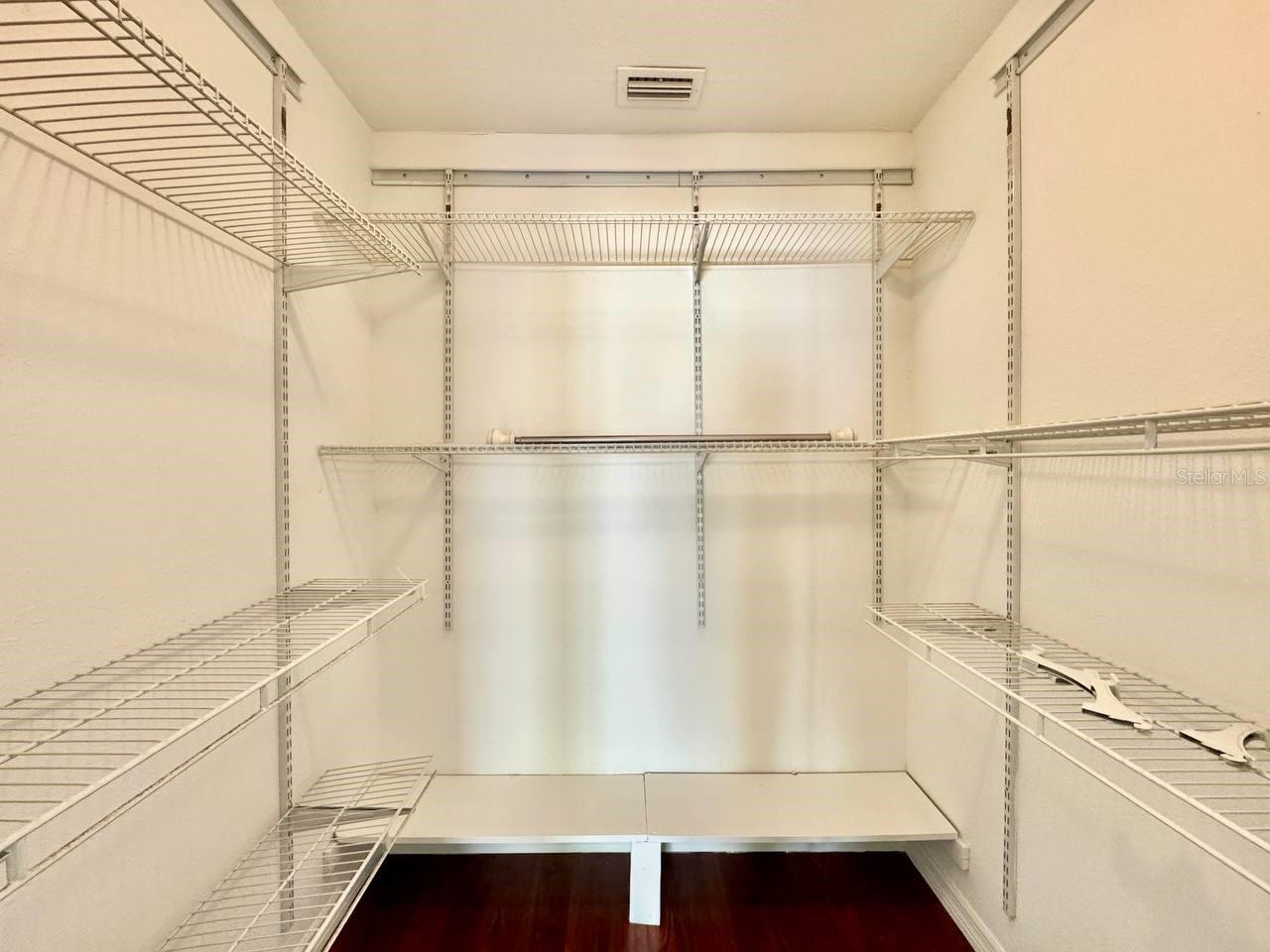 809 W HIAWATHA ST, TAMPA, FL, 33604