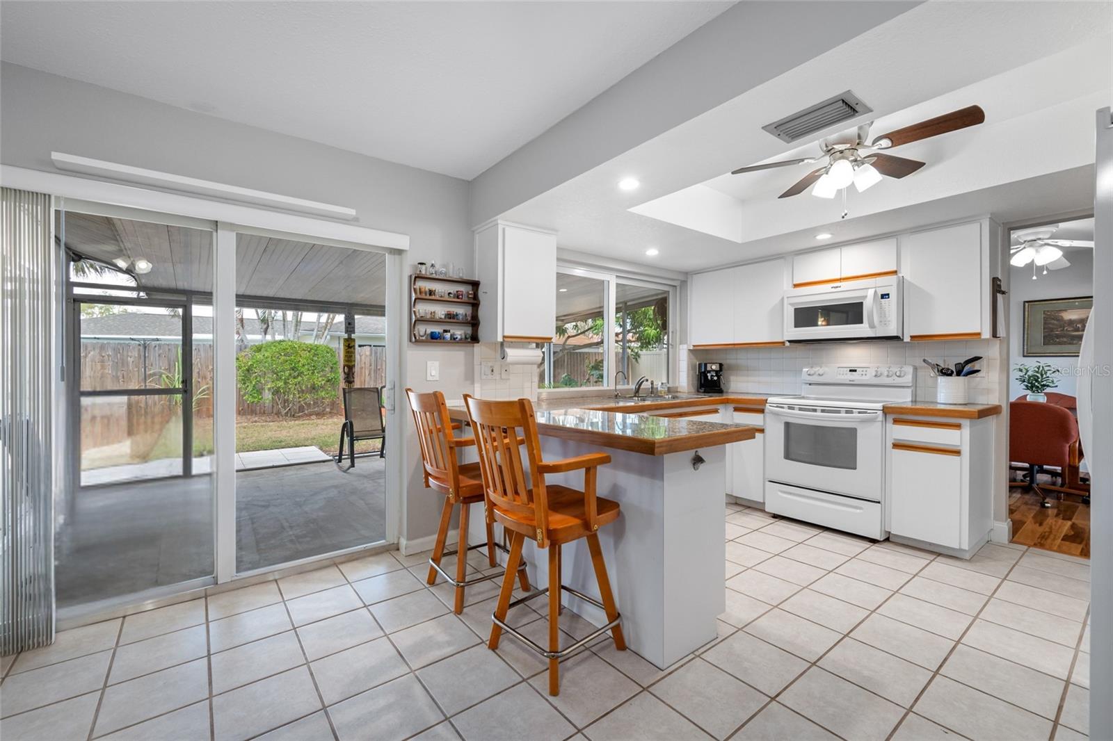 12277 91ST AVE, SEMINOLE, FL, 33772