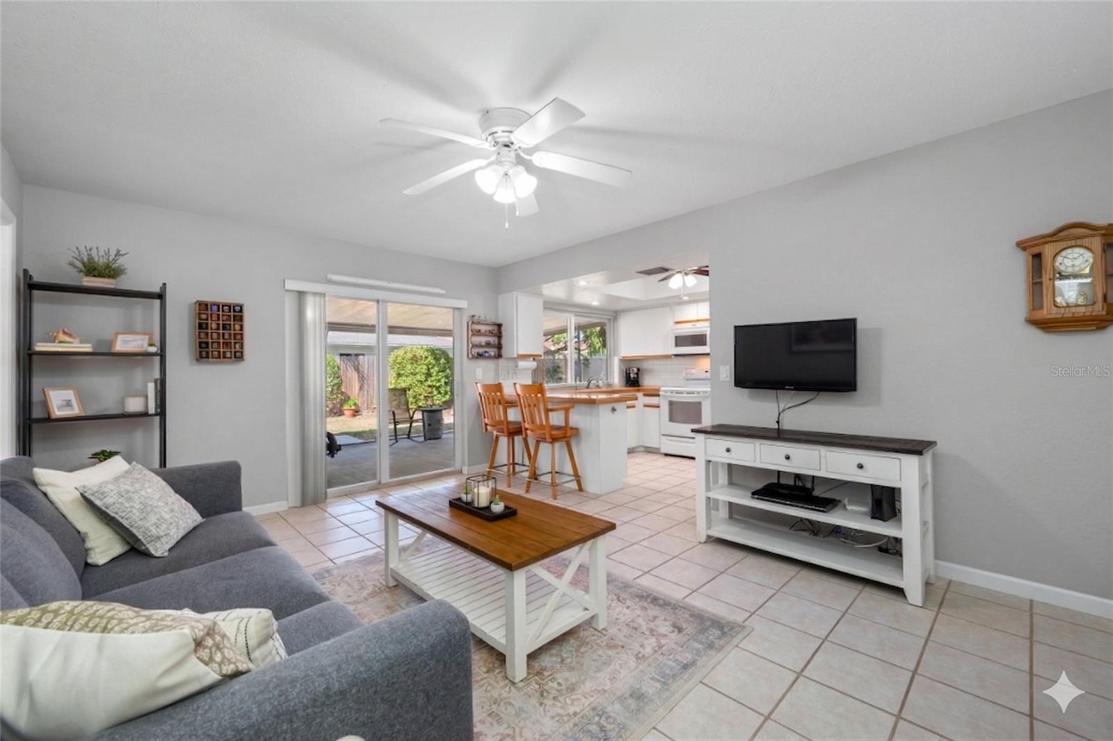 12277 91ST AVE, SEMINOLE, FL, 33772