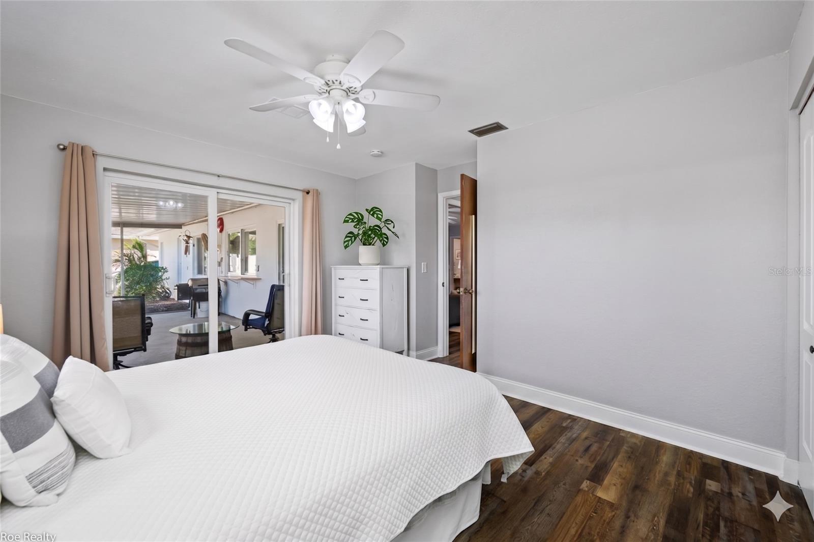 12277 91ST AVE, SEMINOLE, FL, 33772