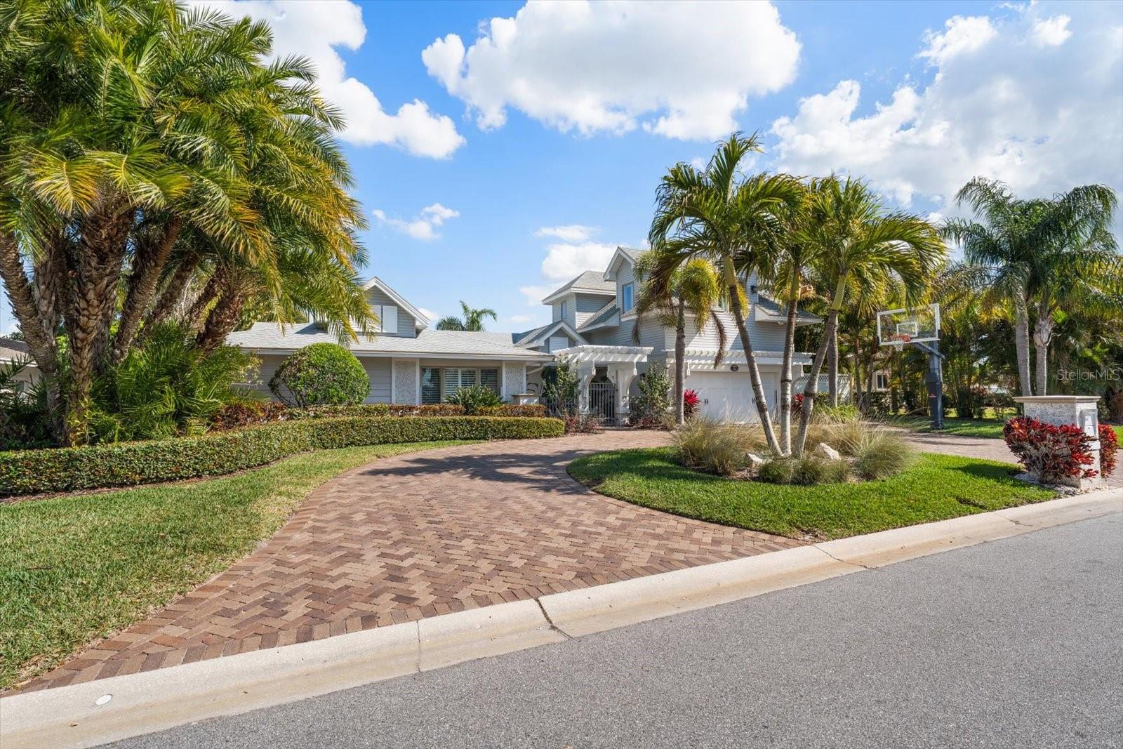 109 DRIFTWOOD LN, LARGO, FL, 33770