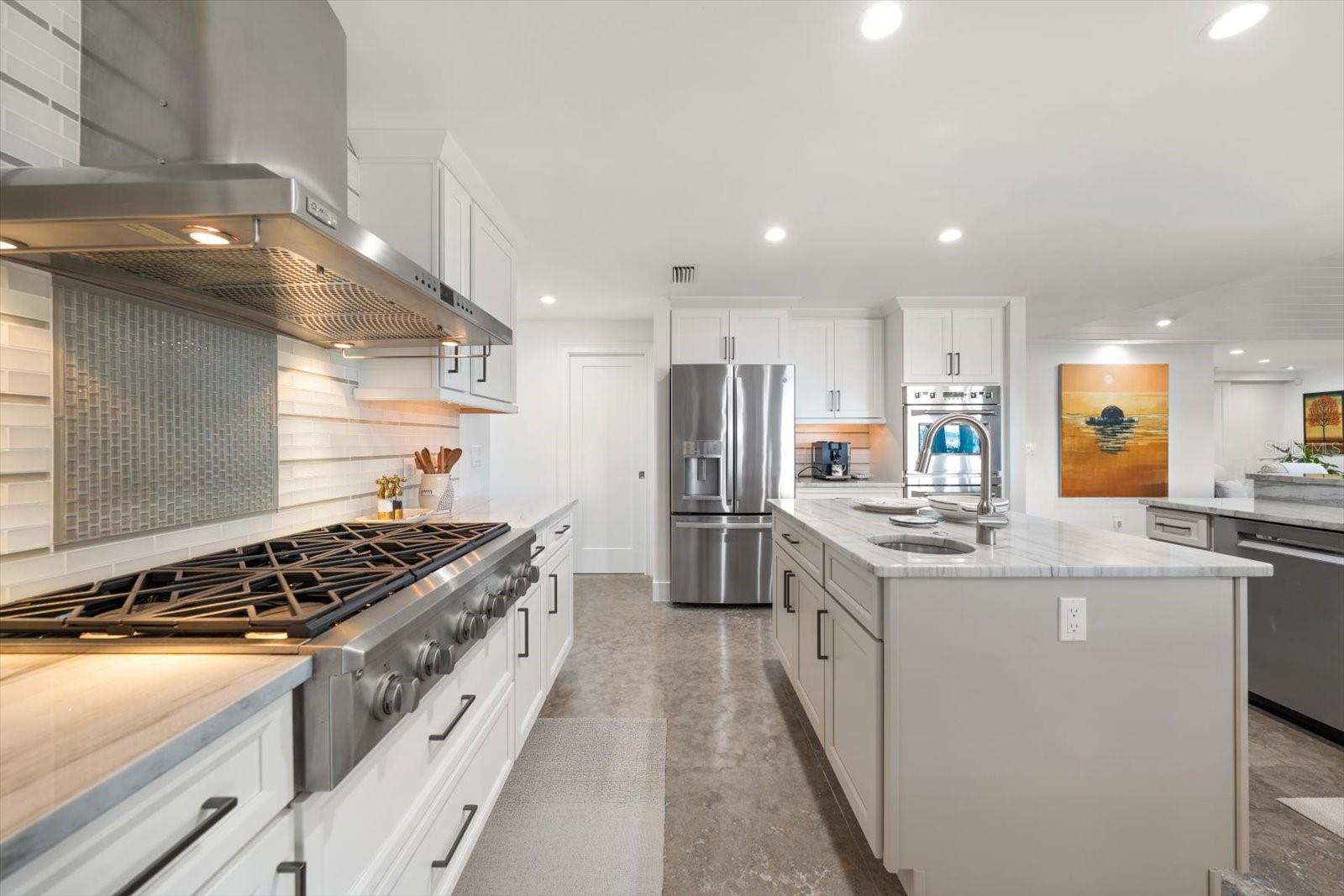 109 DRIFTWOOD LN, LARGO, FL, 33770