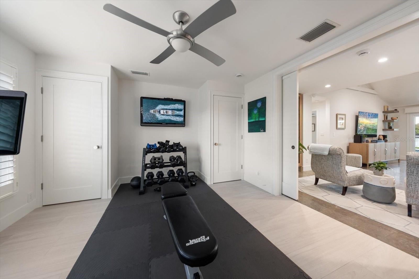 109 DRIFTWOOD LN, LARGO, FL, 33770