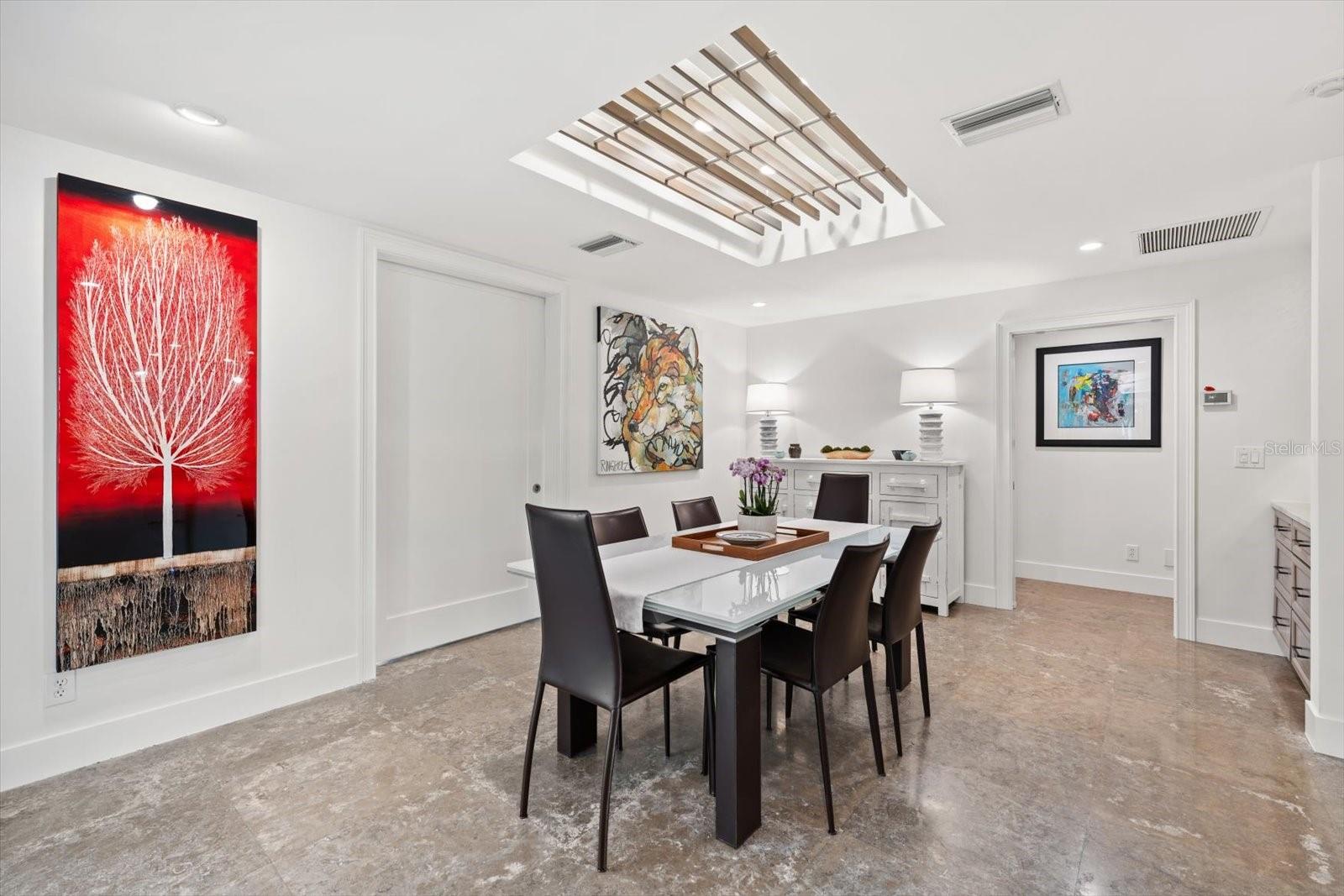 109 DRIFTWOOD LN, LARGO, FL, 33770