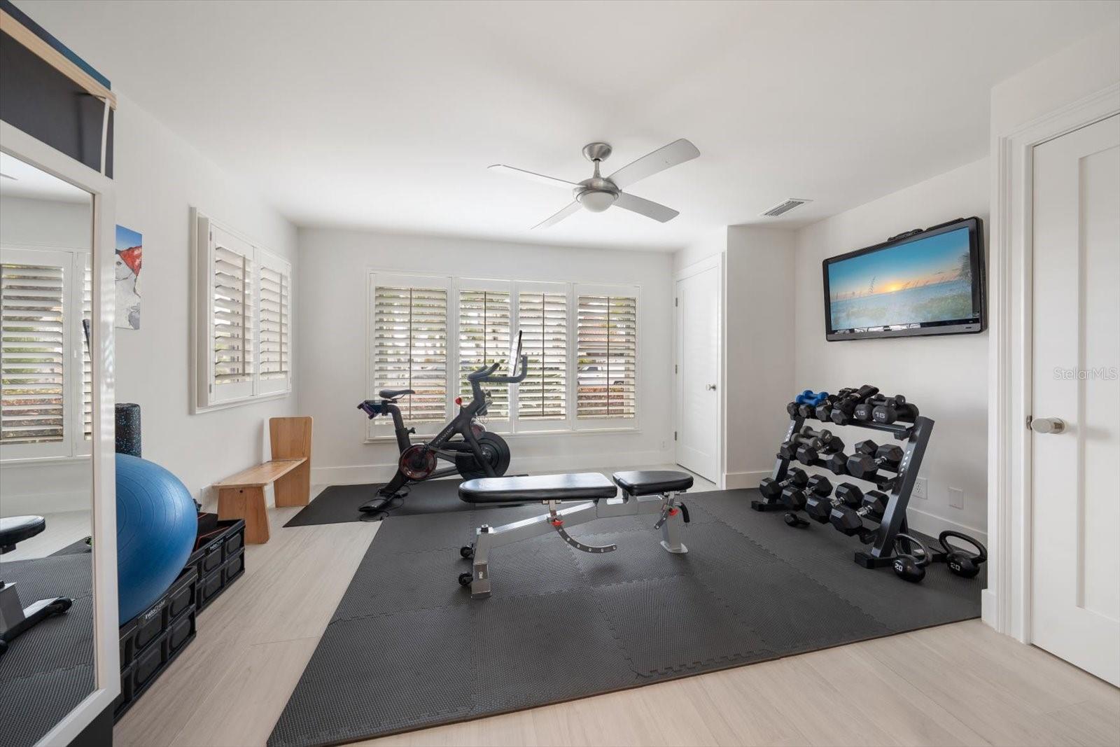 109 DRIFTWOOD LN, LARGO, FL, 33770