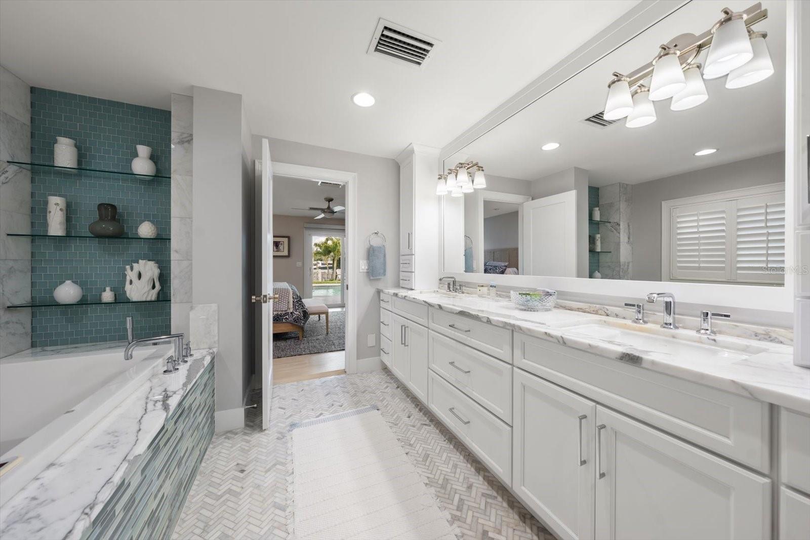 109 DRIFTWOOD LN, LARGO, FL, 33770