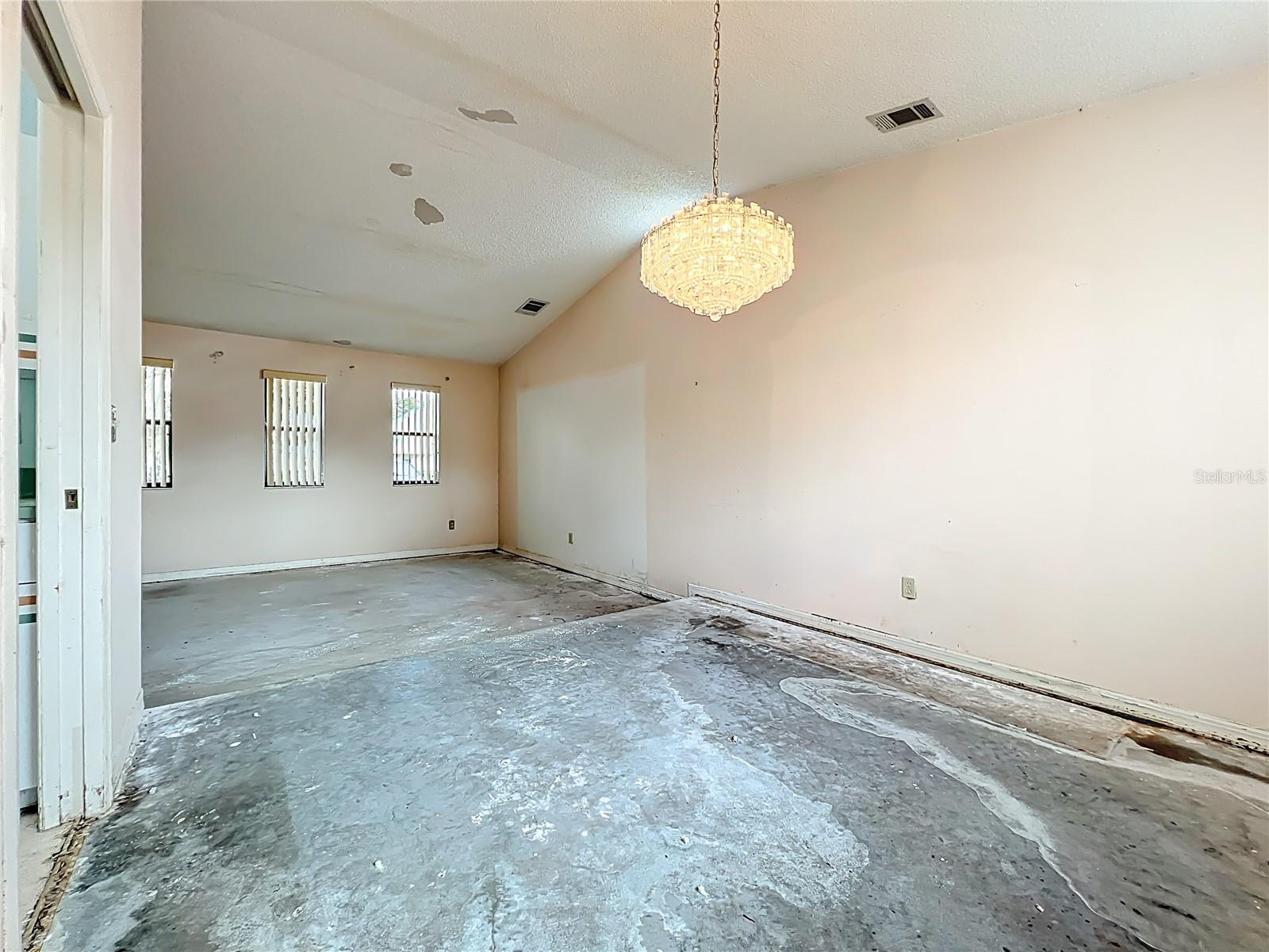 3915 FAY BLVD, COCOA, FL, 32927