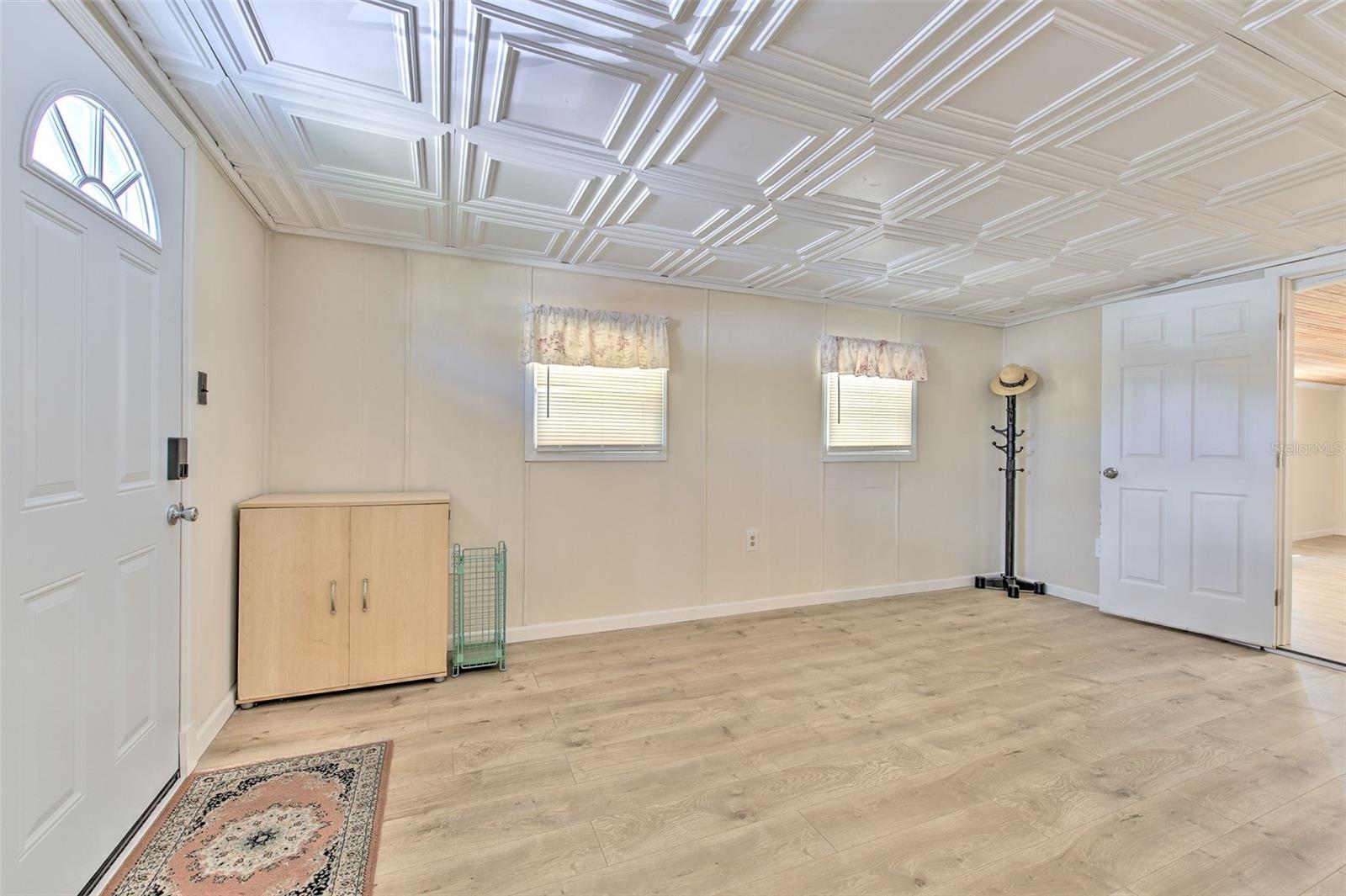 6028 136TH AVE N, CLEARWATER, FL, 33760