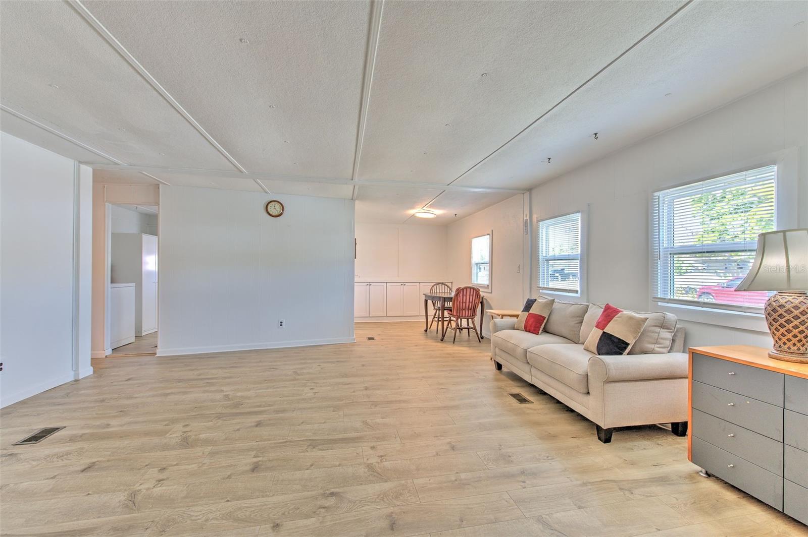 6028 136TH AVE N, CLEARWATER, FL, 33760