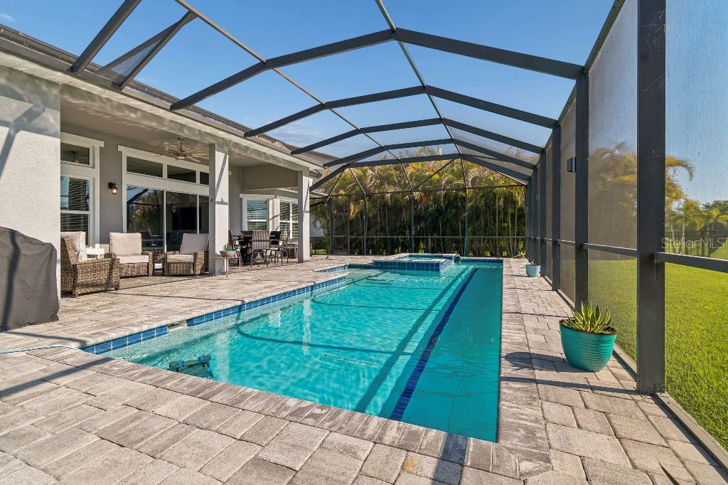 6911 PARK STRAND DR, APOLLO BEACH, FL, 33572