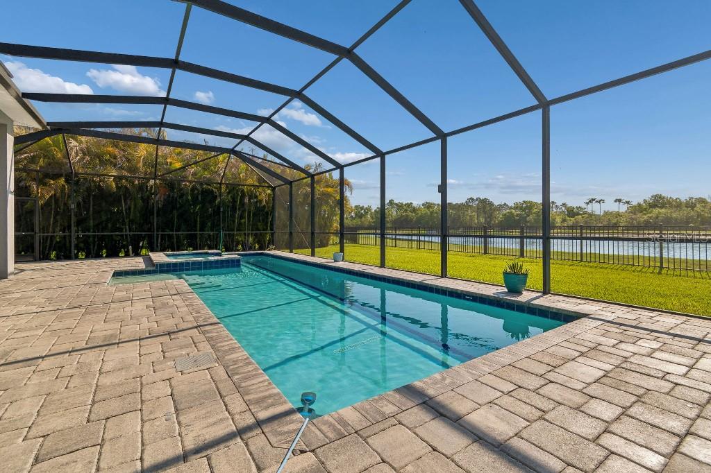 6911 PARK STRAND DR, APOLLO BEACH, FL, 33572