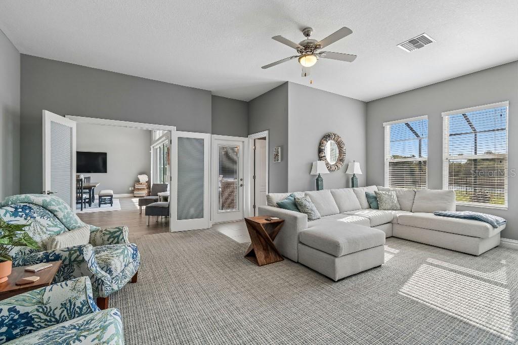 6911 PARK STRAND DR, APOLLO BEACH, FL, 33572