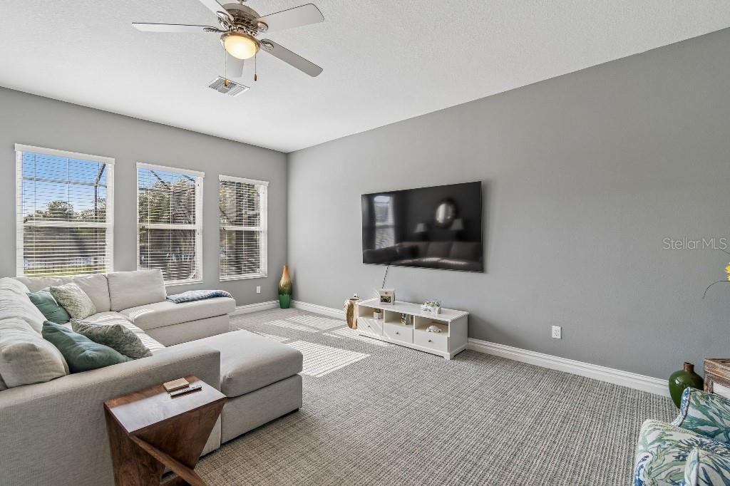 6911 PARK STRAND DR, APOLLO BEACH, FL, 33572