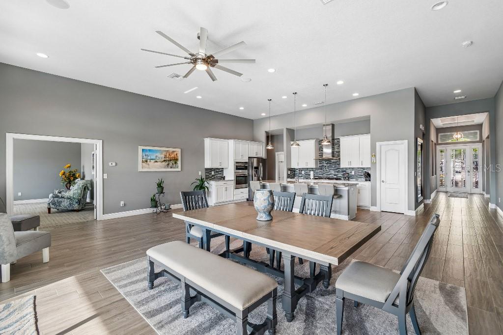 6911 PARK STRAND DR, APOLLO BEACH, FL, 33572