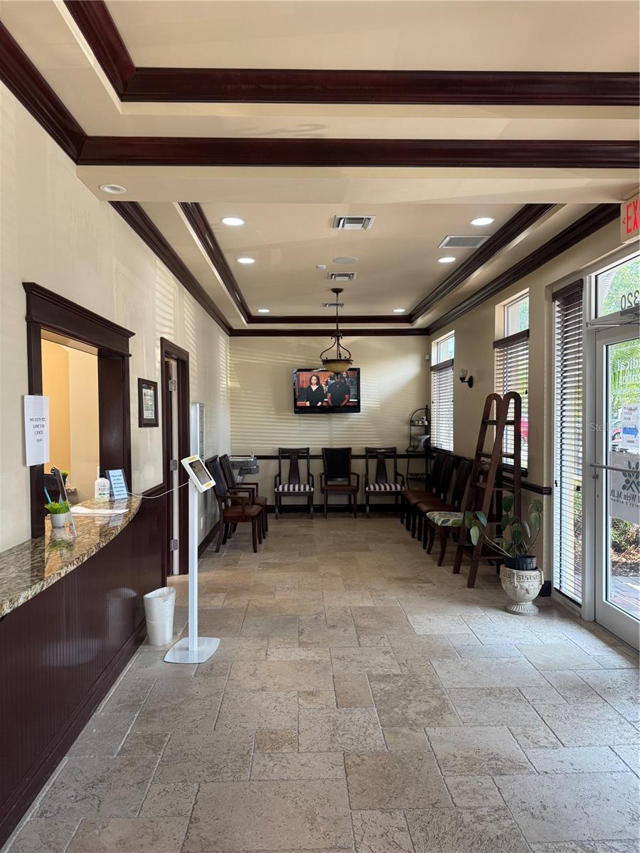 300 NW BETHANY DR #320-322, PORT ST LUCIE, FL, 34986