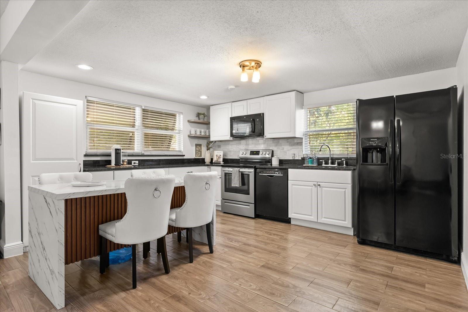 604 FOSTER AVE, WINTER GARDEN, FL, 34787