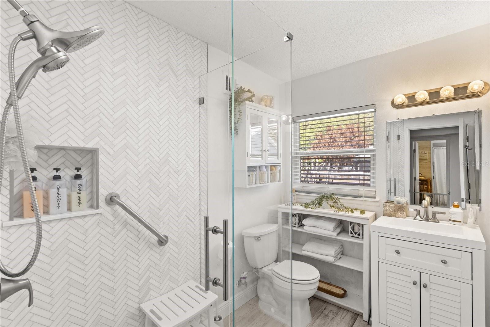 604 FOSTER AVE, WINTER GARDEN, FL, 34787