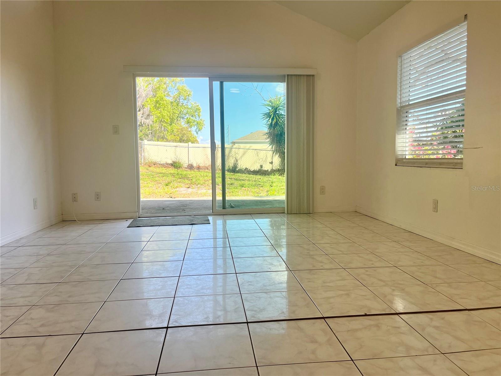 215 FERNWOOD ST, LEESBURG, FL, 34748