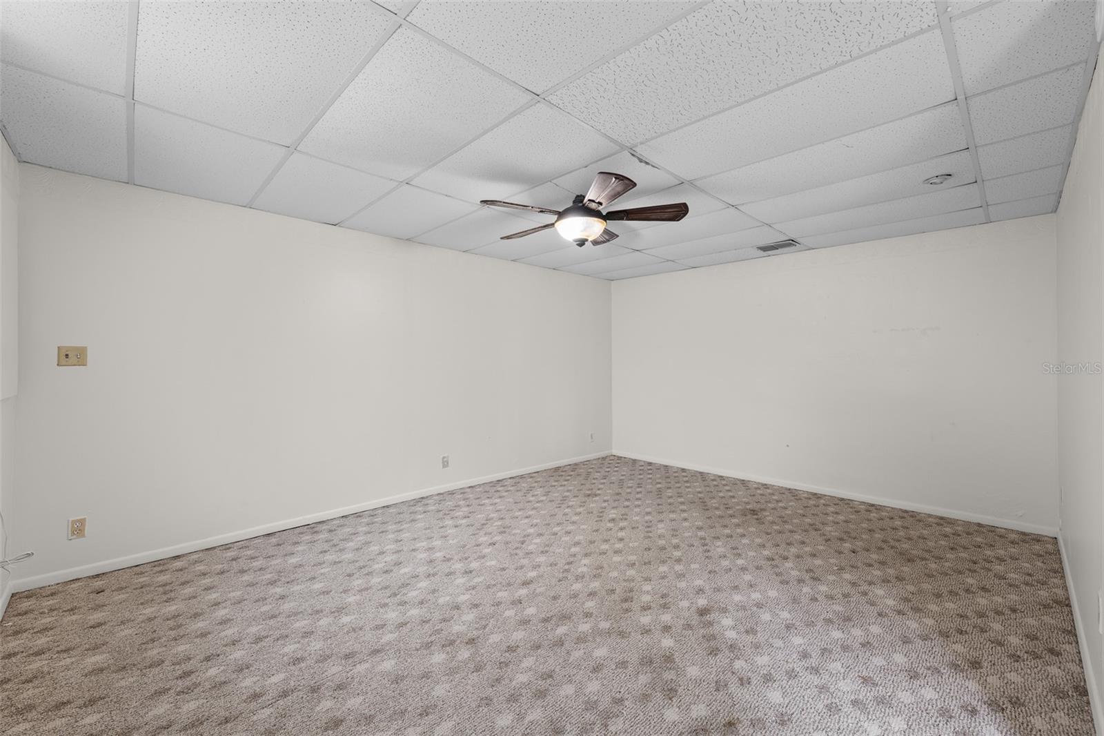 1363 ESSEX DR, CLEARWATER, FL, 33756