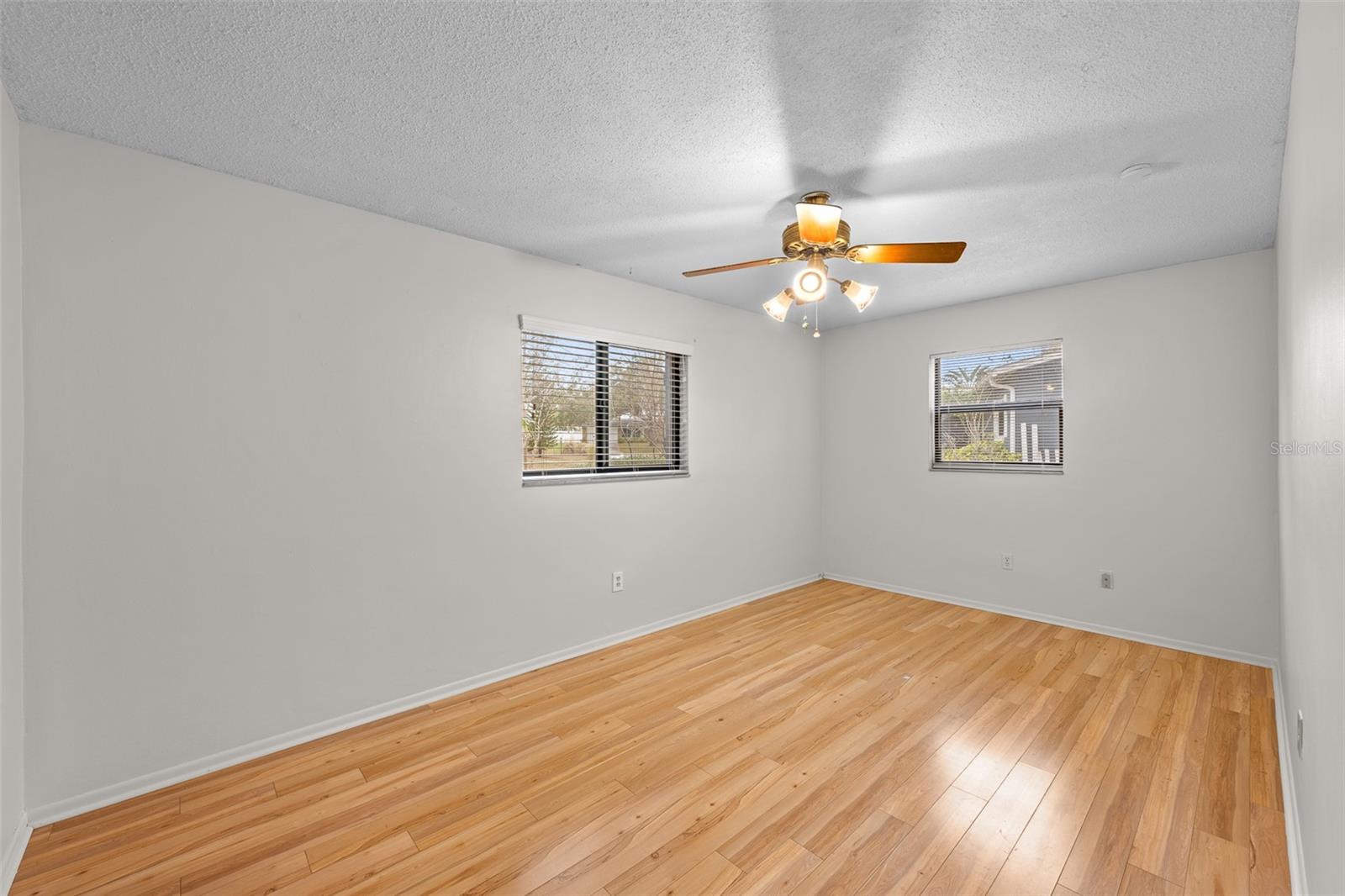 1363 ESSEX DR, CLEARWATER, FL, 33756