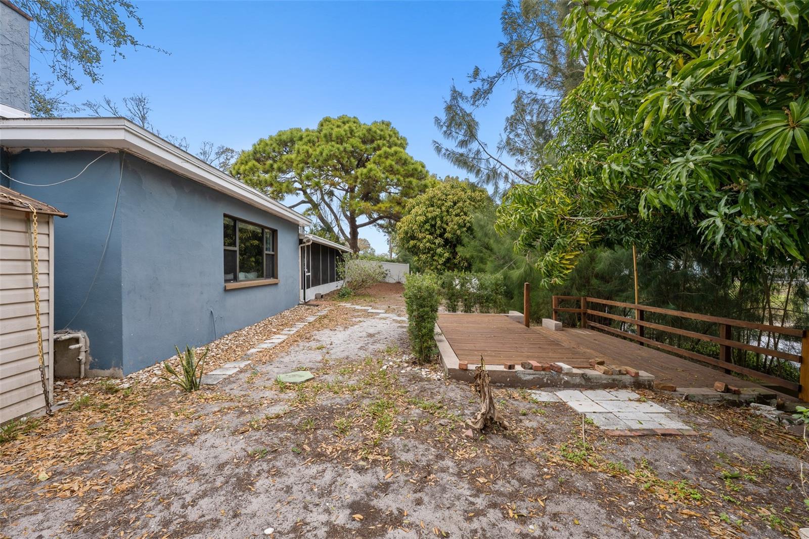 1363 ESSEX DR, CLEARWATER, FL, 33756