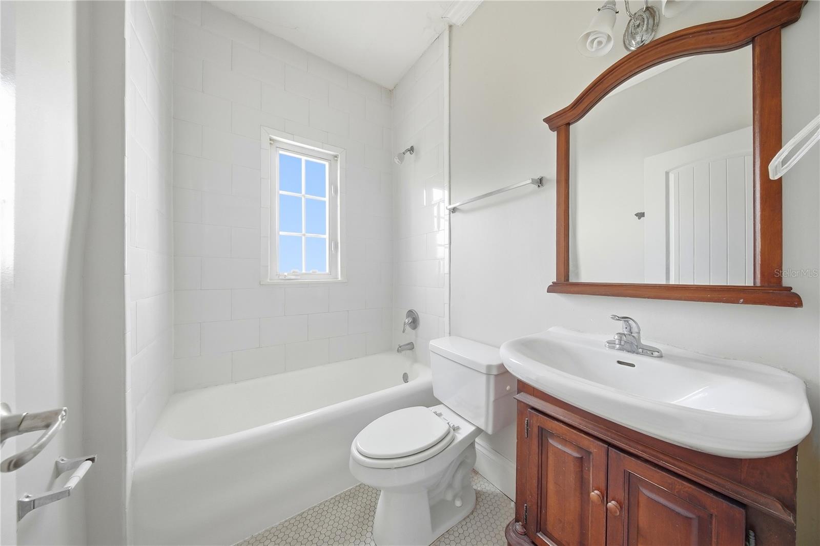 2117 W DEKLE AVE #G1, TAMPA, FL, 33606
