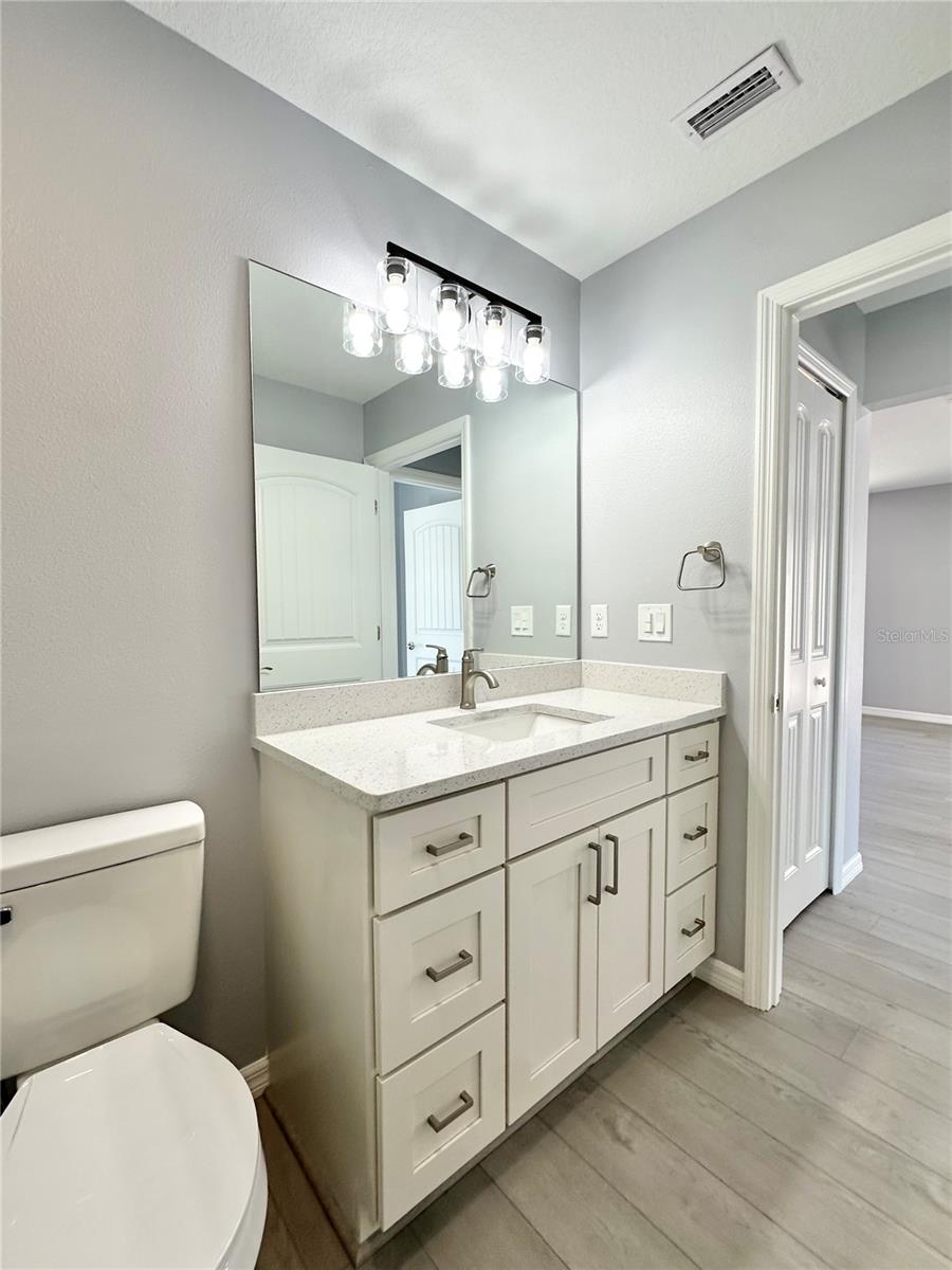 1336 LAJOLLA CIR, LADY LAKE, FL, 32159