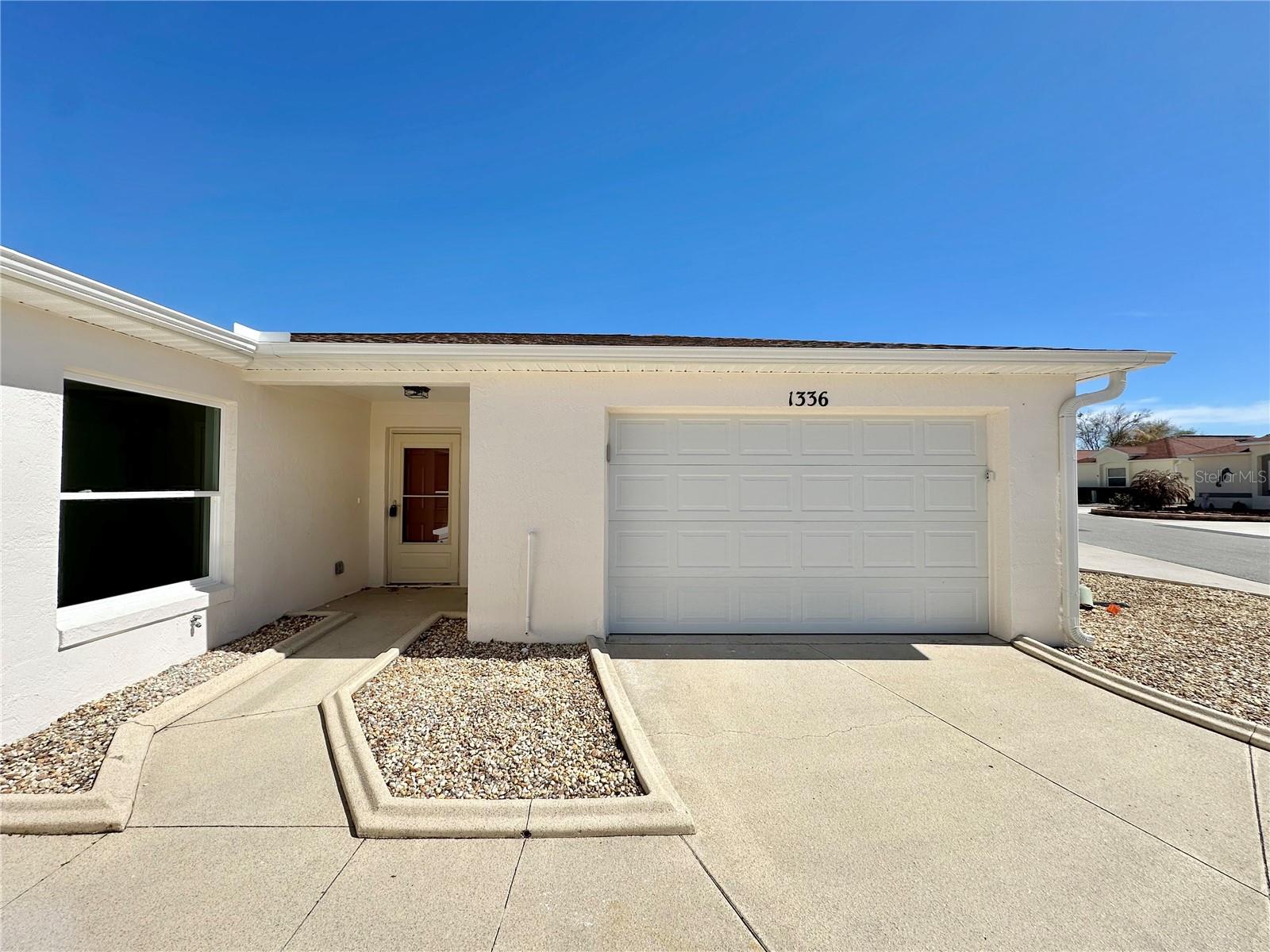 1336 LAJOLLA CIR, LADY LAKE, FL, 32159