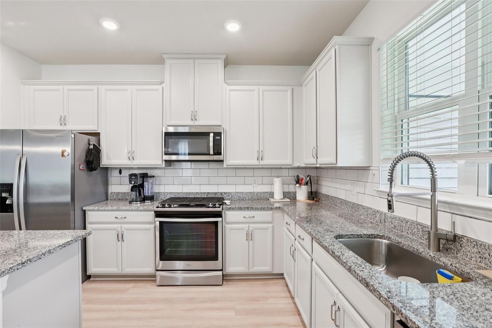 6113 SEA AIR DR, APOLLO BEACH, FL, 33572