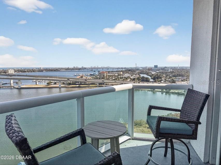 231 RIVERSIDE DR #1501-1, DAYTONA BEACH, FL, 32117